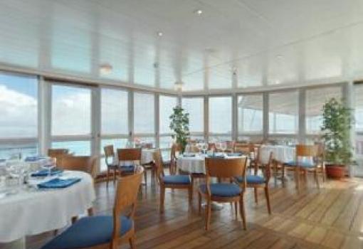 El Restaurante La Veranda es el buffet del barco